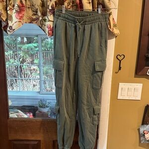 Refuge Olive Cargo Jogger Pants